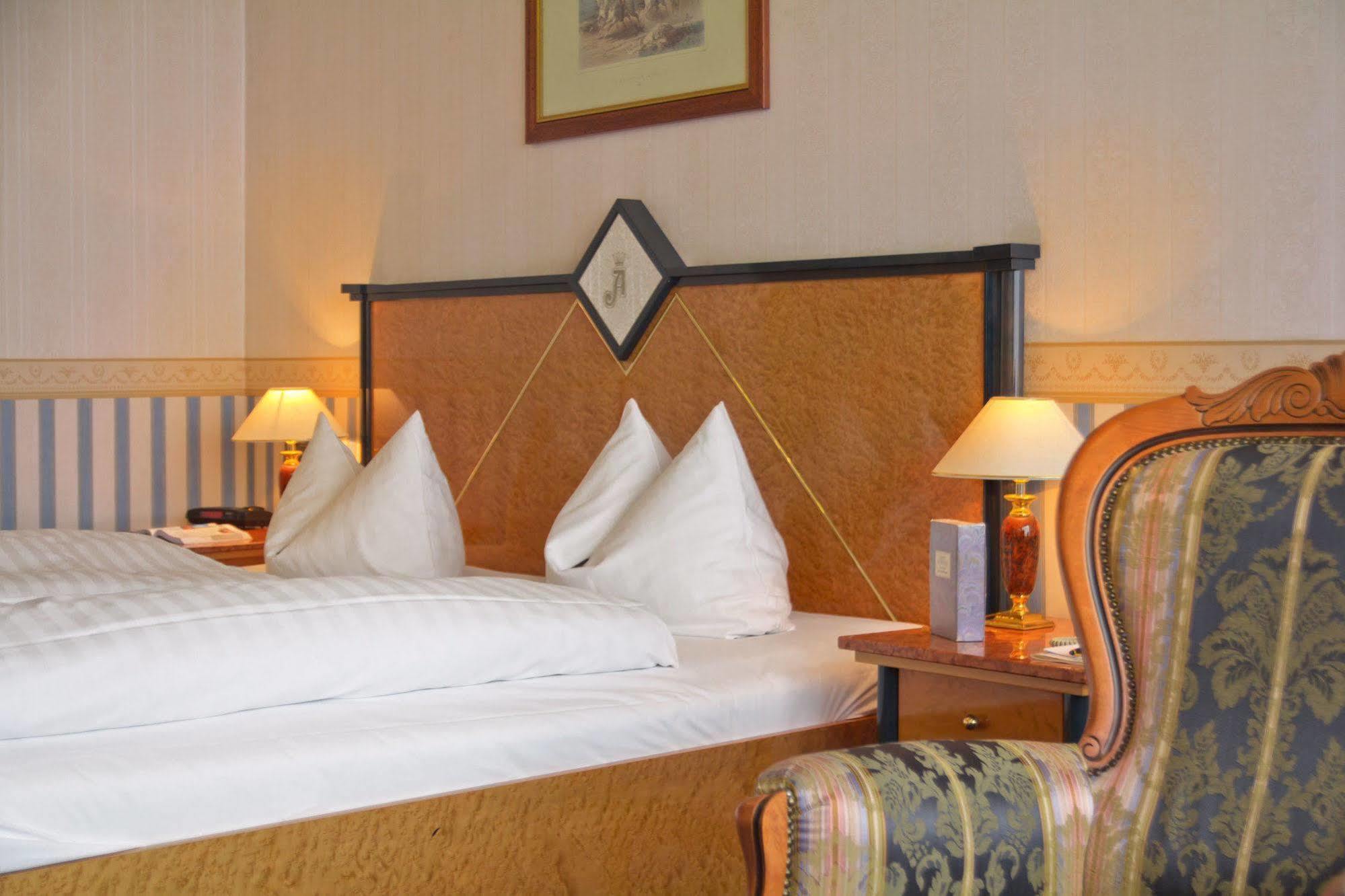 Seetelhotel Strandhotel Atlantic 塞巴特黑灵斯多夫 外观 照片